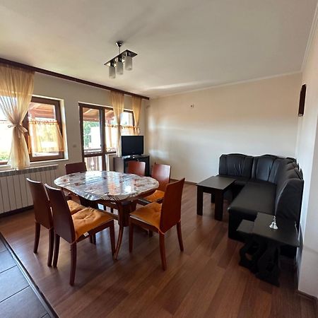 Valevitsata Guesthouse 拉兹洛格 外观 照片