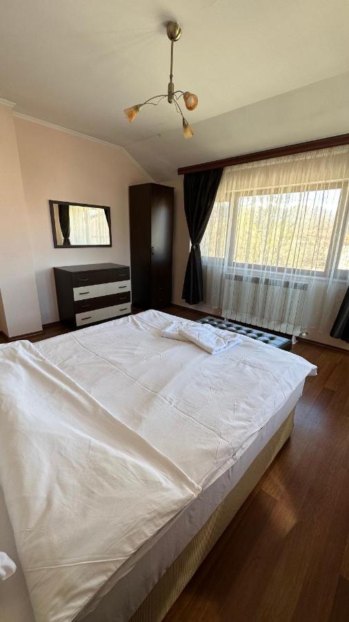 Valevitsata Guesthouse 拉兹洛格 外观 照片