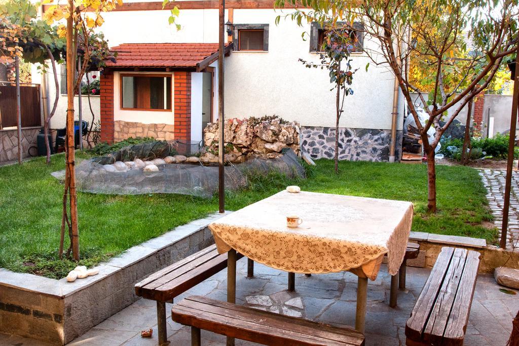 Valevitsata Guesthouse 拉兹洛格 外观 照片