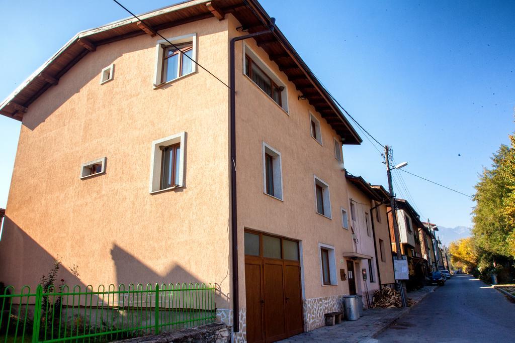 Valevitsata Guesthouse 拉兹洛格 外观 照片